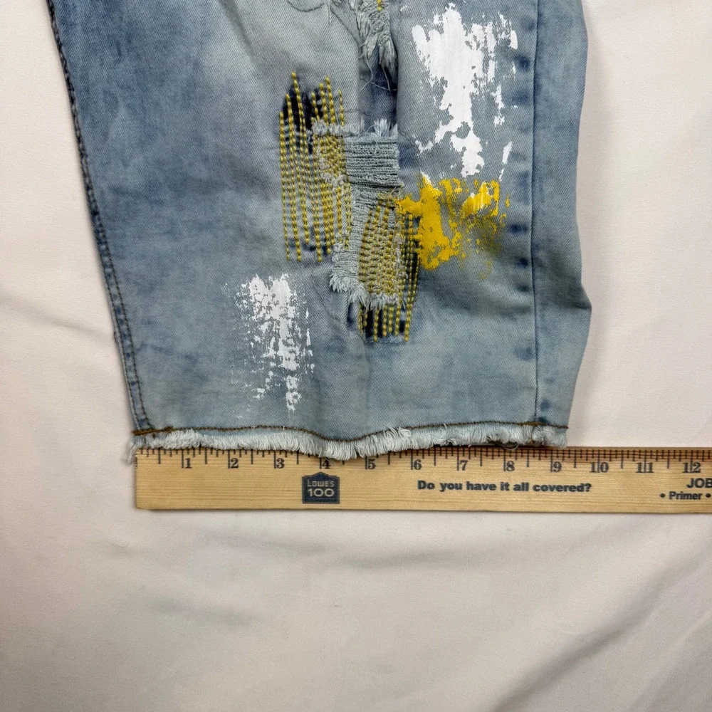 Switch Remarkable Mens Distressed Paint Splatter Denim Shorts Blue Size 40 NWT
